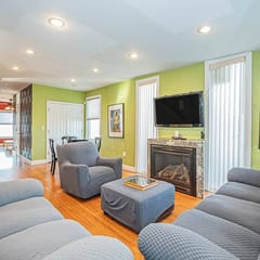 Chic & Stunning 3 Bedroom Retreat in Brookland DC!