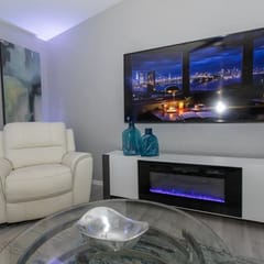 Blue Casita Bright 3BR Retreat Near Fort Myers FL!