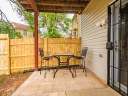 1Bedroom Newly Renovated Basement Suite w/ Parking