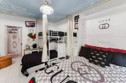 Chic 1BR Getaway w/4 Beds Near Iconic Miami Beach!