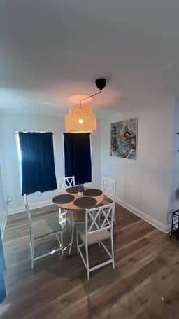 Bright & Comfy 2BR Home Near Vibrant Tampa Heights