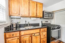Spacious 2 BR Home Near DC, MGM & National Harbor!