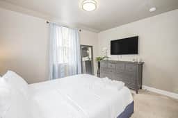 Bright and Relaxing 3BR Family-Friendly Stay in MD