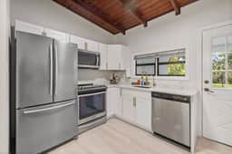 La Maison at Alva Oaks Farm- 2BR Peaceful Retreat - Image 4