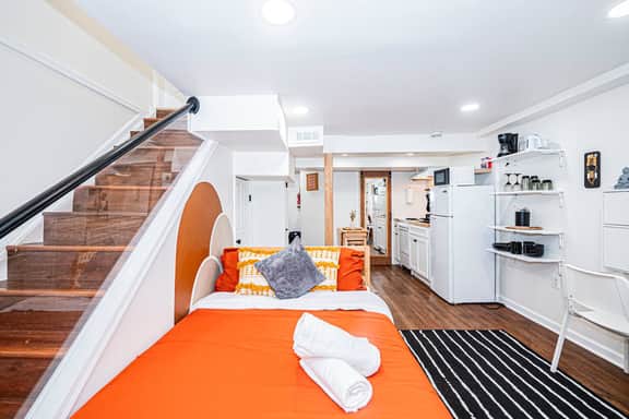 Central & Stylish 1 BR Retreat in DC Near Downtown