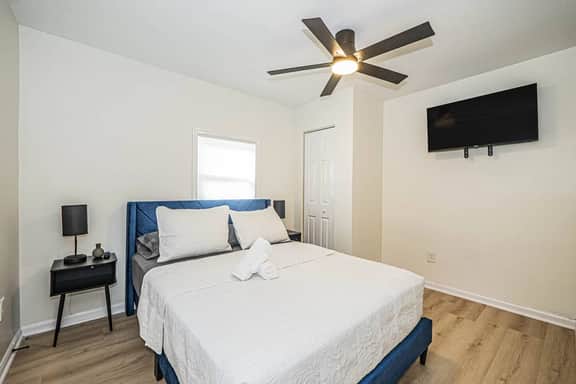 Cozy and Modern 2BR Apartment in NE Washington DC!
