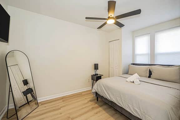 Cozy and Modern 2BR Apartment in NE Washington DC!