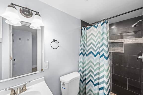 Clean & Cozy Private Studio near Congress Heights!
