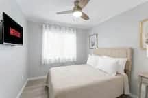Cozy Queen Bedroom Retreat
