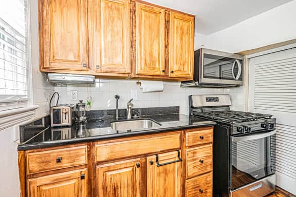 Spacious 2 BR Home Near DC, MGM & National Harbor!