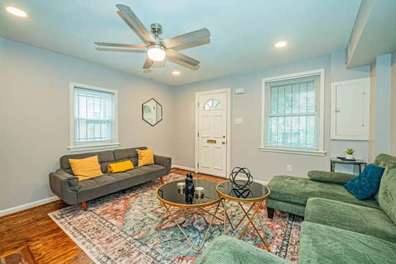 Cozy & Stylish NE DC Home | Extended Stays Welcome - Image 4