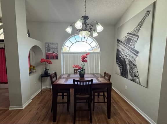 Family-Friendly 3BR Home Near Weeki Wachee - Image 4