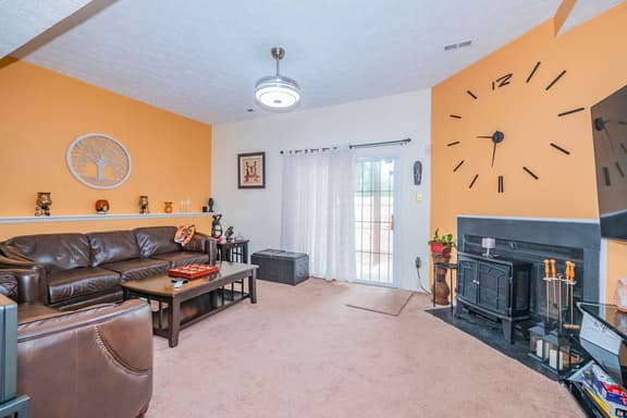 1Bedroom Newly Renovated Basement Suite w/ Parking